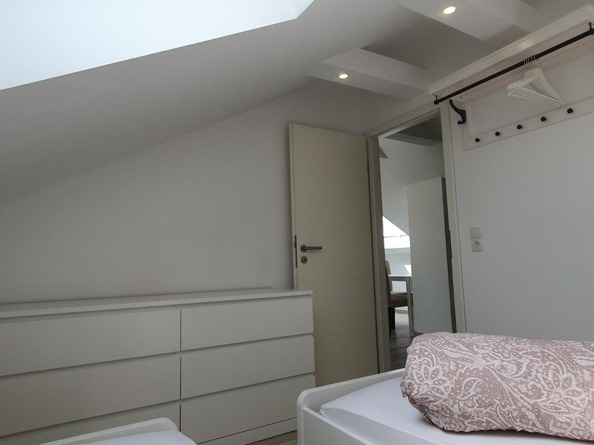 Ruhige Und Moderne 2-Zi. Wohnung Kulsheim Buitenkant foto