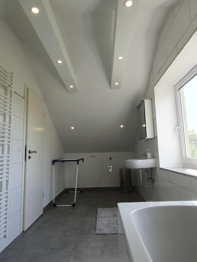 Ruhige Und Moderne 2-Zi. Wohnung Kulsheim Buitenkant foto