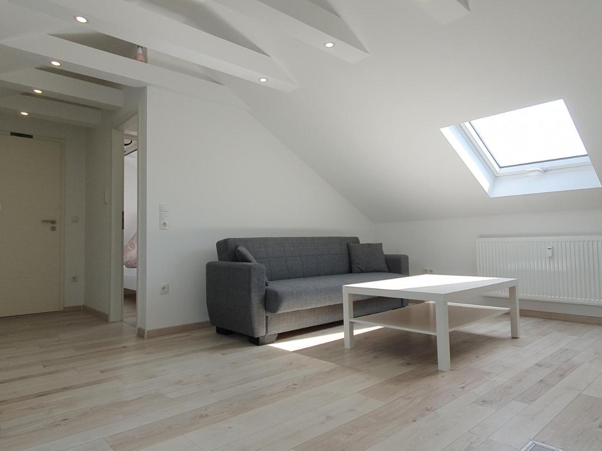 Ruhige Und Moderne 2-Zi. Wohnung Kulsheim Buitenkant foto